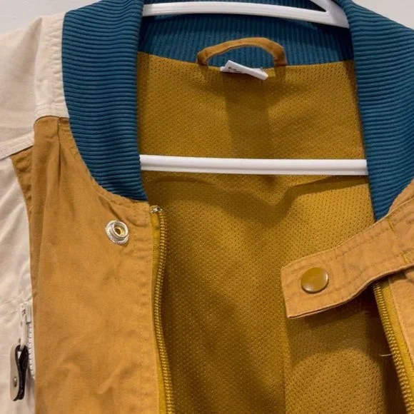 SOLDOUT EVERYWHERE Reebok Womens CL FS Jacket Unisex Spring Hipster - size M - Picture 8 of 8